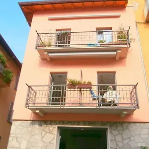  Bed & Breakfast Della Contrada Italy